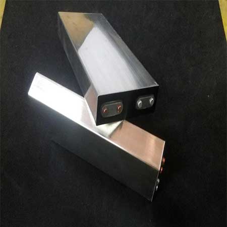 動(dòng)力鋰離子電池